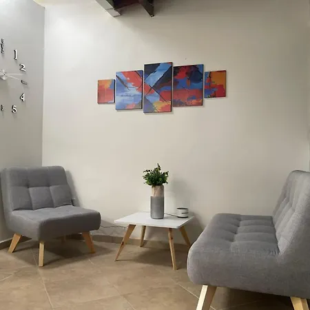 Hermoso Apartamento Con Estacionamiento